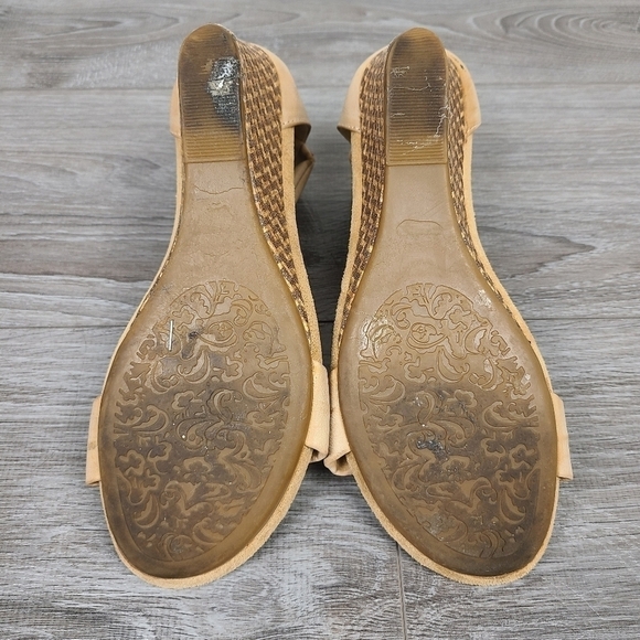 Tan Women's Casual Wedge Bohemian Jeweled Sandals Size 7.5 - Picture 12 of 17